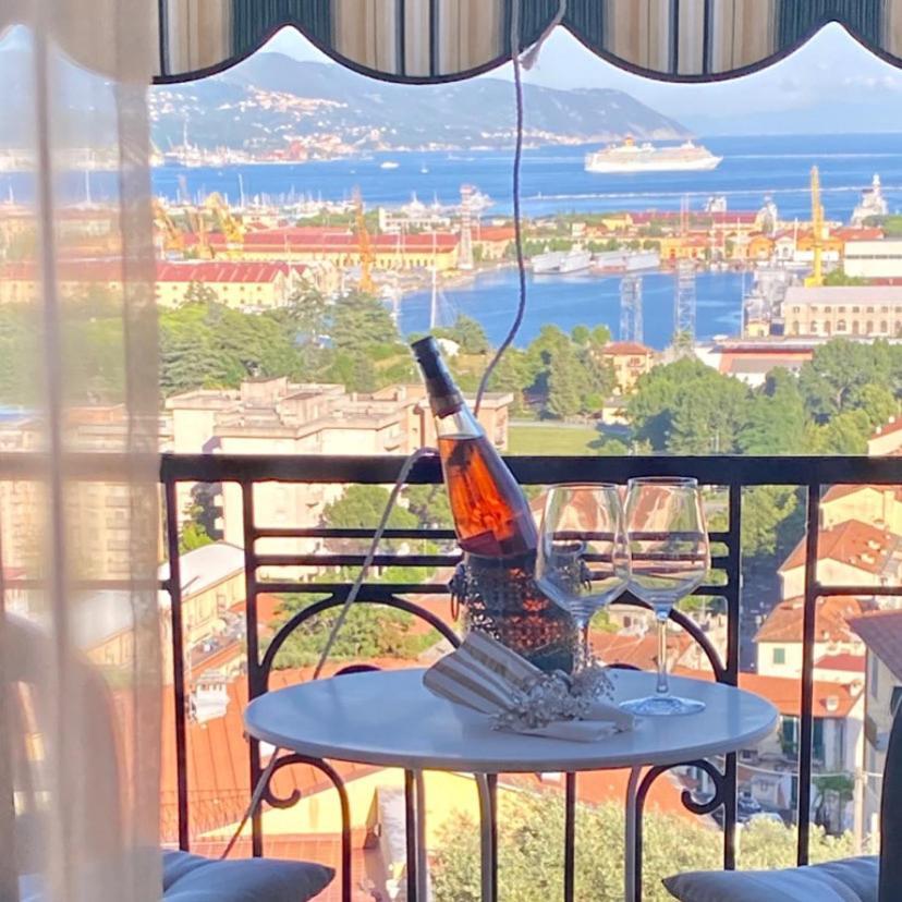 Ca Leon Hotel La Spezia Bagian luar foto