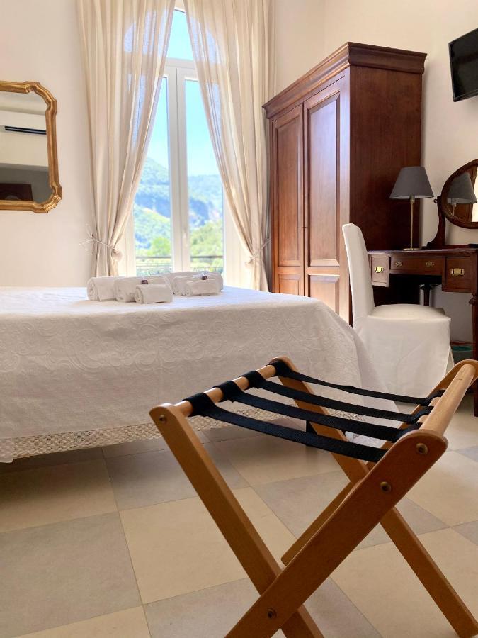 Ca Leon Hotel La Spezia Bagian luar foto