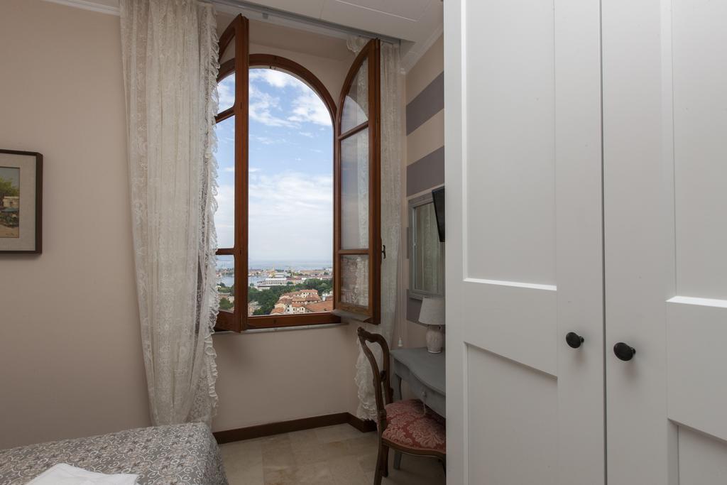 Ca Leon Hotel La Spezia Bagian luar foto