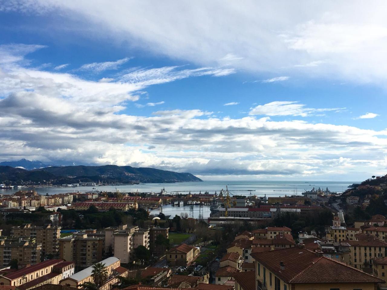 Ca Leon Hotel La Spezia Bagian luar foto